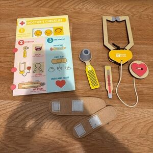 Kiwi Co Koala Crate Doctors Visit Set